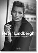 Peter Lindbergh a different vision on fashion photography /