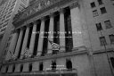 Wall Street in black & white : fotos & text of an occupier /